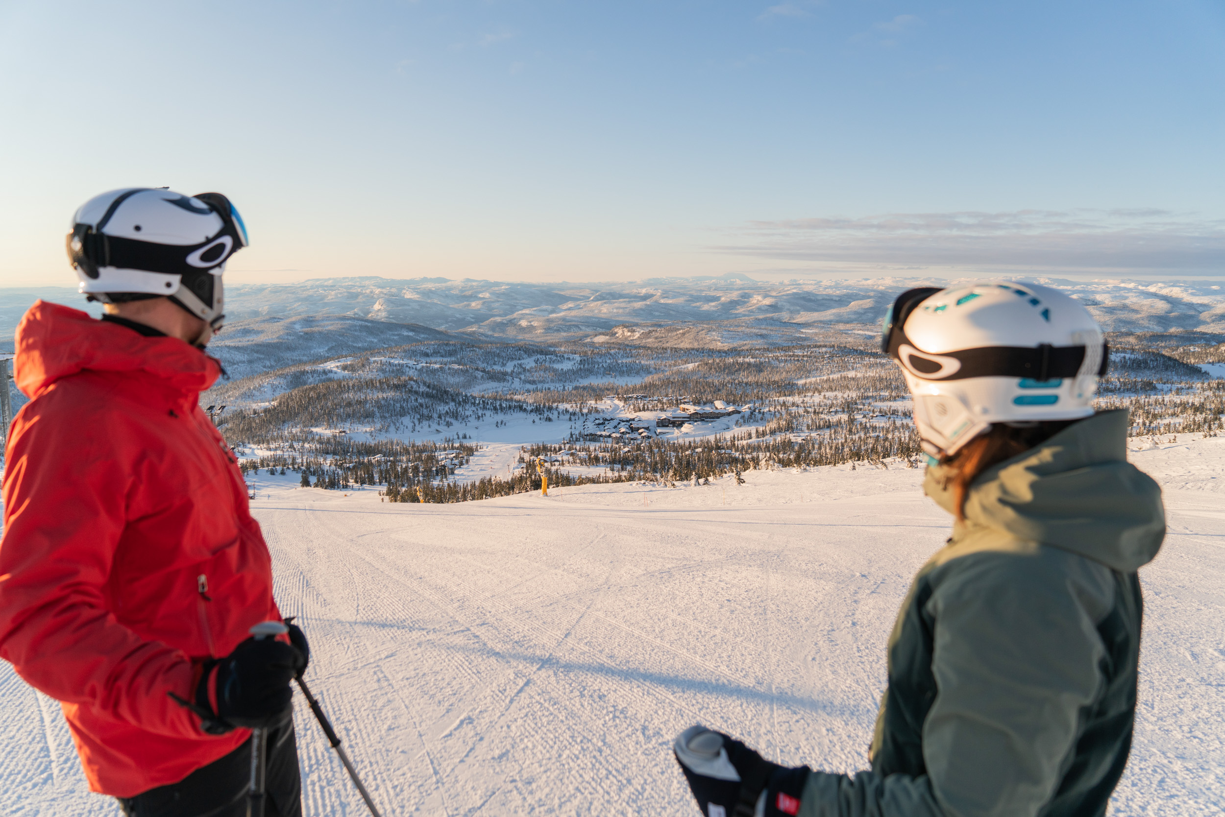 Ski i bakkene utenfor Norefjell Ski & Spa